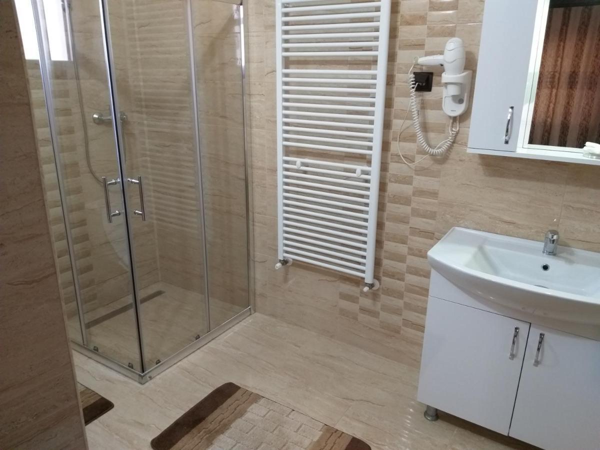 Pensiunea Casa Nusa Baia de Fier Esterno foto