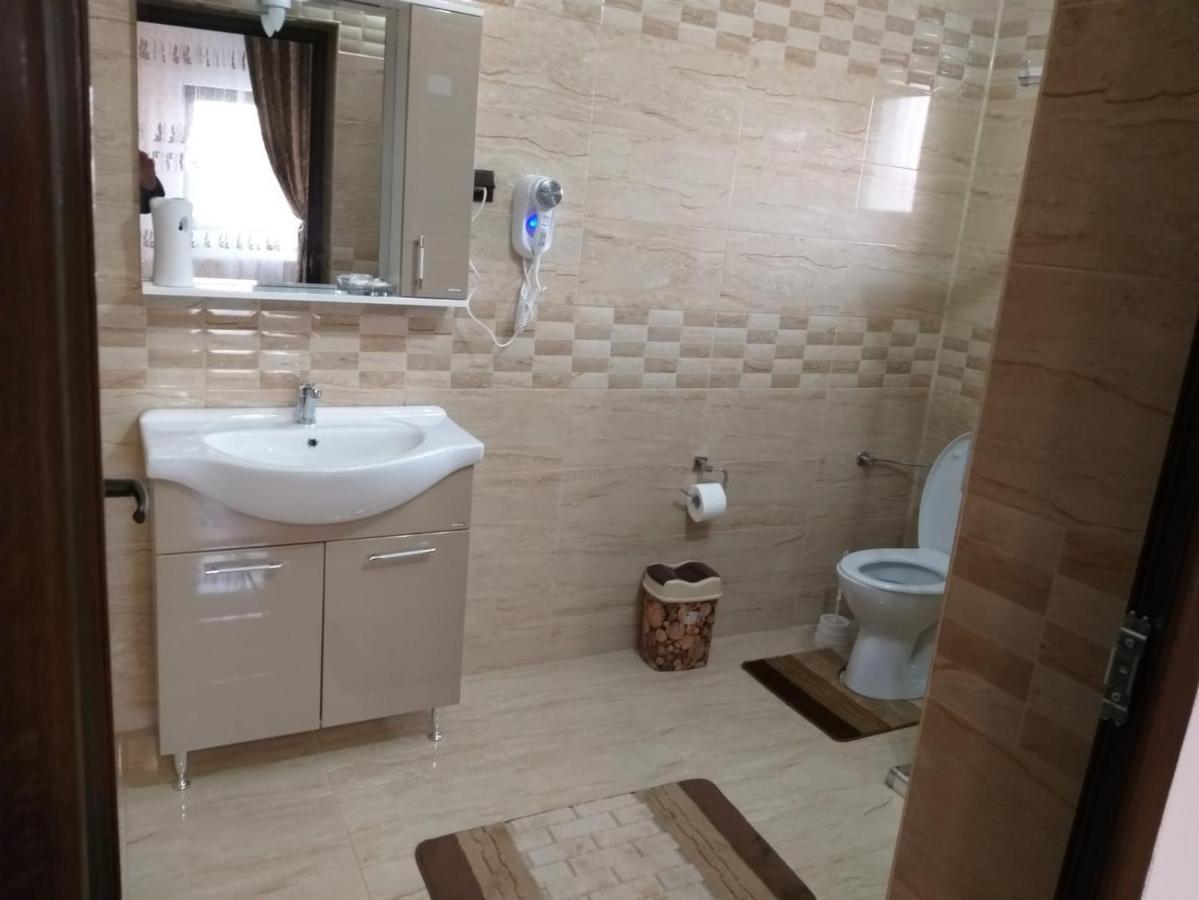 Pensiunea Casa Nusa Baia de Fier Esterno foto